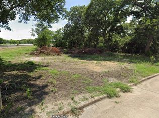 201 Neathery St, Farmersville, TX 75442