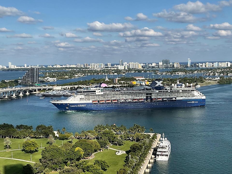 1st image of 888 Biscayne Blvd APT 2909