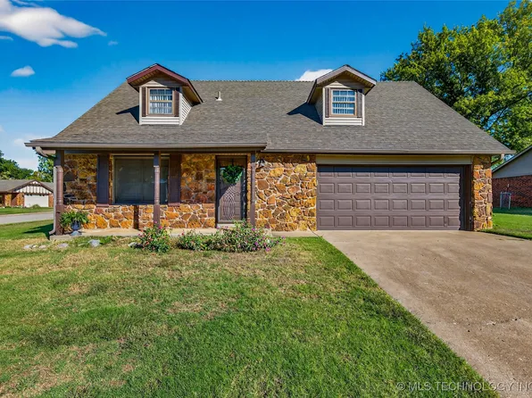 4600 Cara Lee Ln, Bartlesville, OK 74006