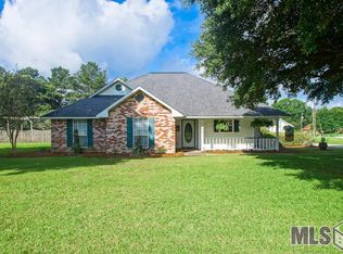 7770 Ridgewood Dr, Denham Springs, LA 70706
