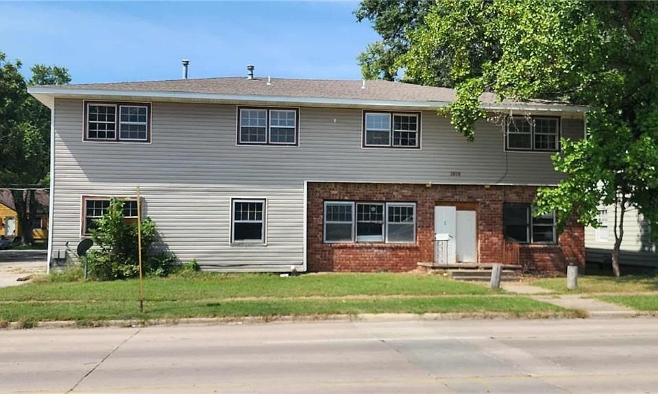 1st image of 1910 S Joplin St