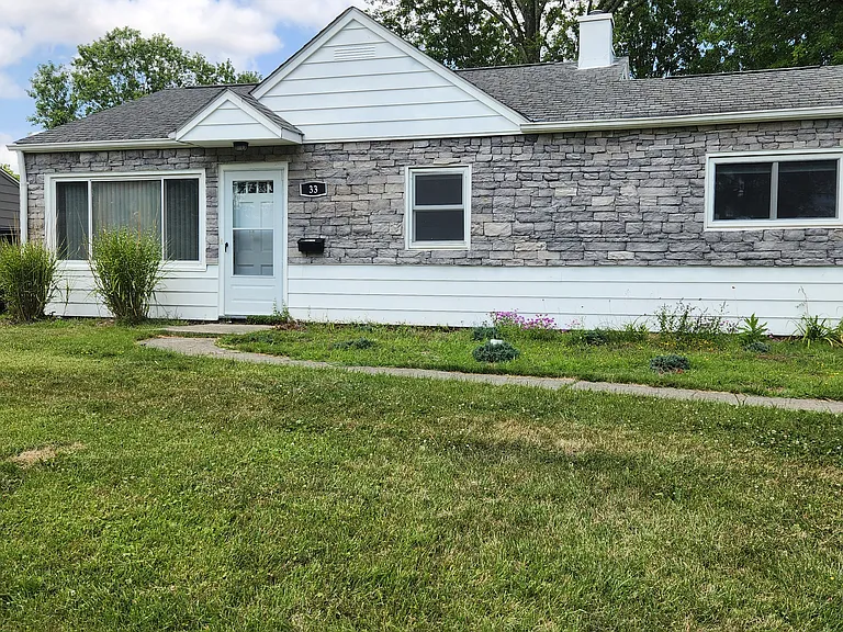 33 Ledgewood Dr — Photo 16