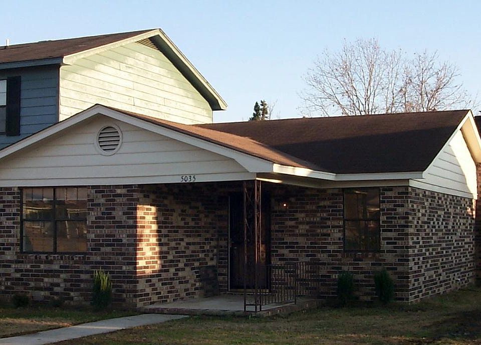 Front Corner
