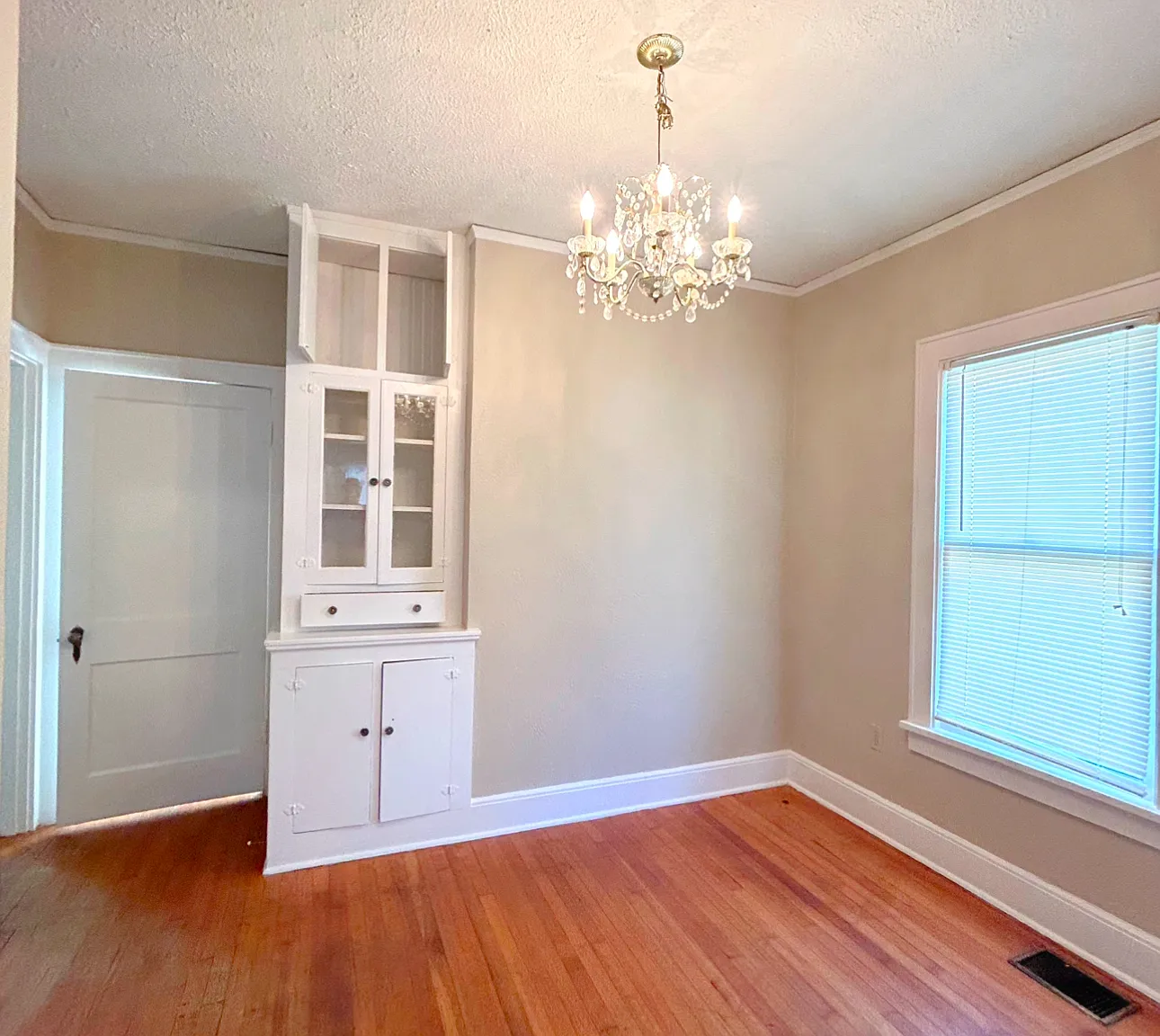 1 bed, 750 sqft, $750 — Photo 3