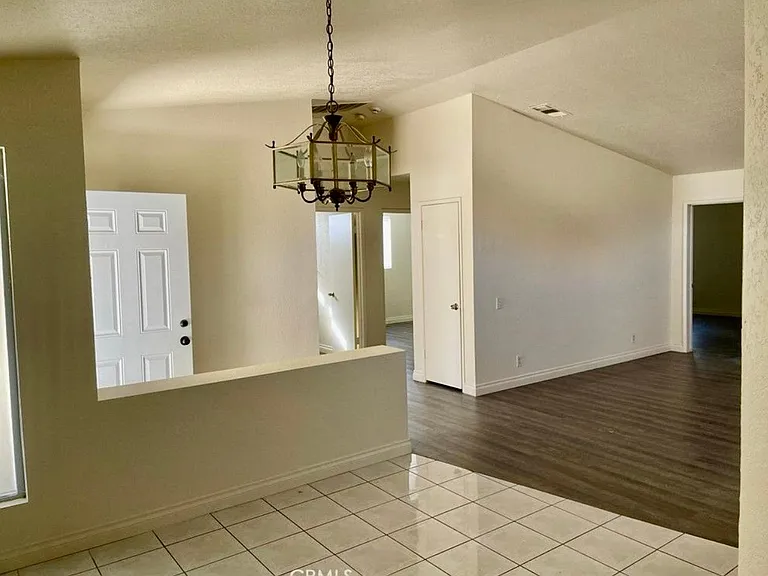 31101 Avenida El Pueblo — Photo 11