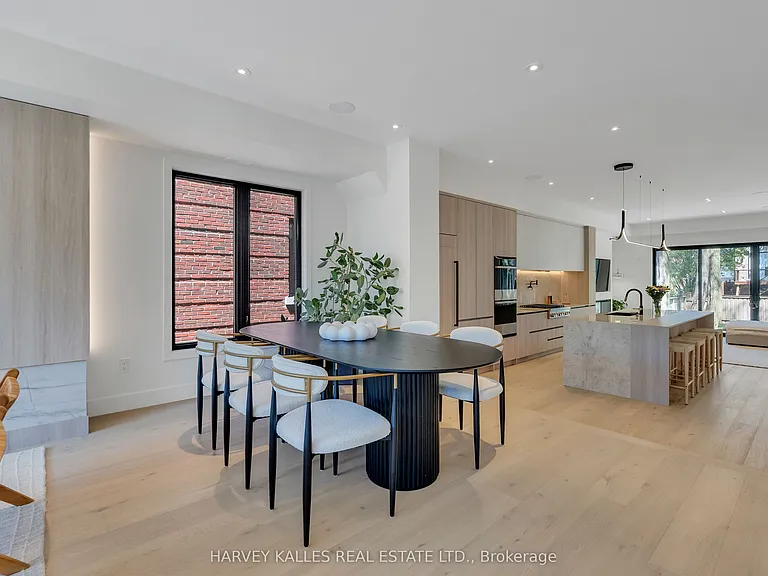172 Cameron Ave — Photo 6