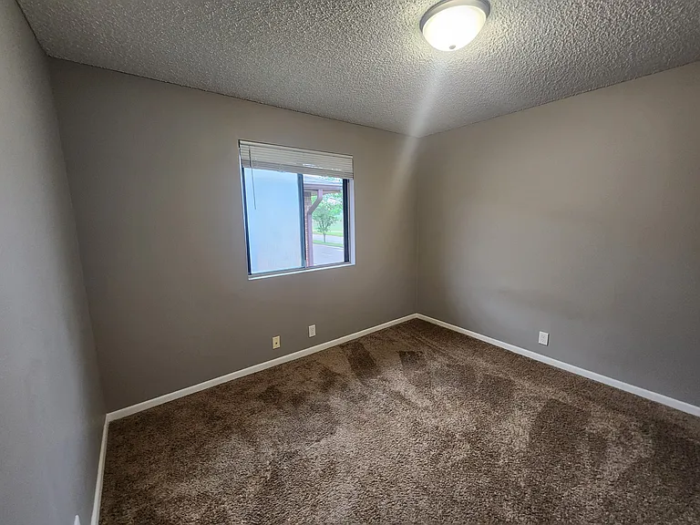 3532 Huntington Ave #2 — Photo 8