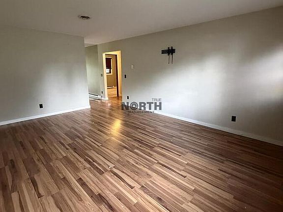 4th image of 1210 Bridgeport Ln NW