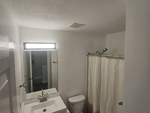 3rd image of 380 E 525 S #1