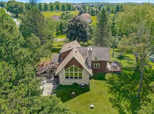 8199 Salisbury Rd, Kewaskum, WI 53040
