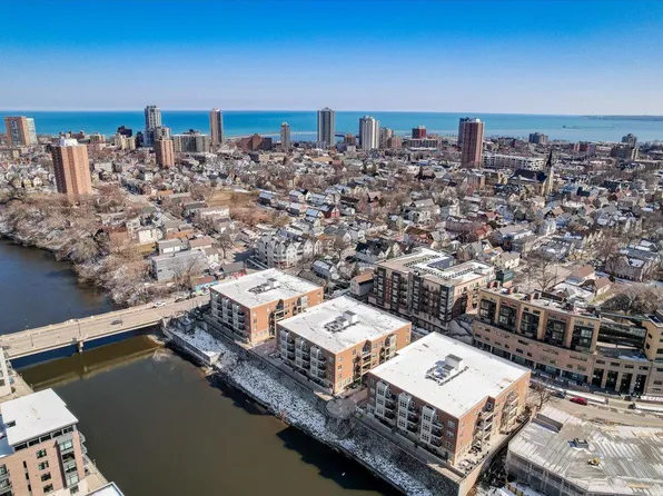 1915 North Water STREET #204, Milwaukee, WI 53202