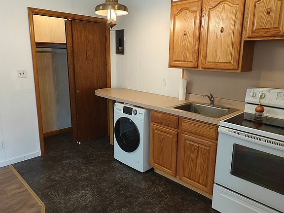 3rd image of 235 Cottage Ln #103-CGV15