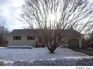 10 Brandybrook Ln, Phoenix, NY 13135