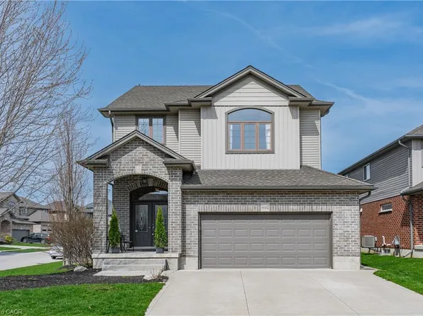 692 Halifax Rd, Woodstock, ON N4T 0G1