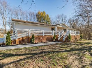 2901 Cook Ln, Springdale, AR 72762