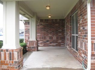 1916 Frost Ln, Norman, OK 73071