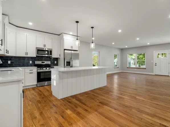 218 Tremont St, Malden, MA 02148