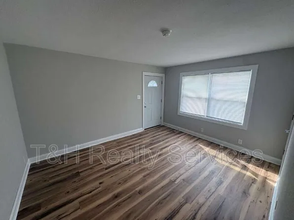 4210 E 15th St, Indianapolis, IN 46201