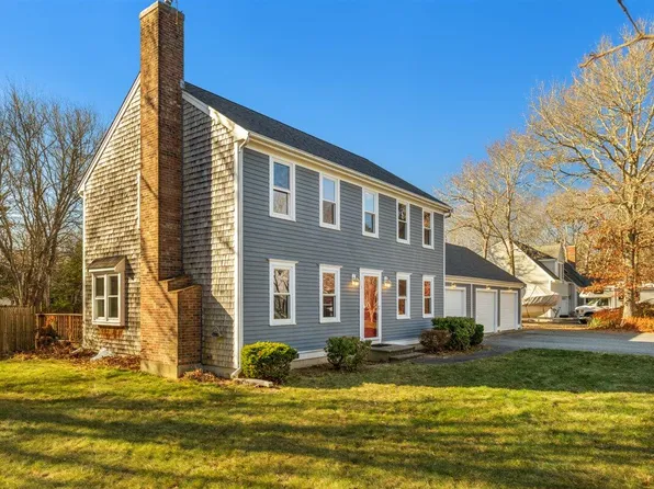 33 Dogwood Drive, Forestdale, MA 02644