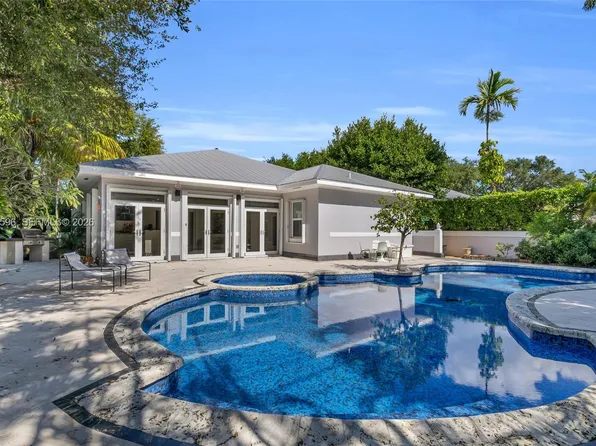 5794 SW 76th Ter, South Miami, FL 33143