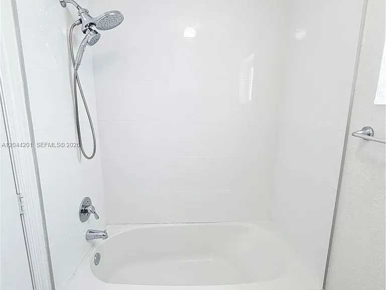 119 SW 6th Ln #119 — Photo 36