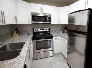 10664 SW 6th St #1605, Miami, FL 33174