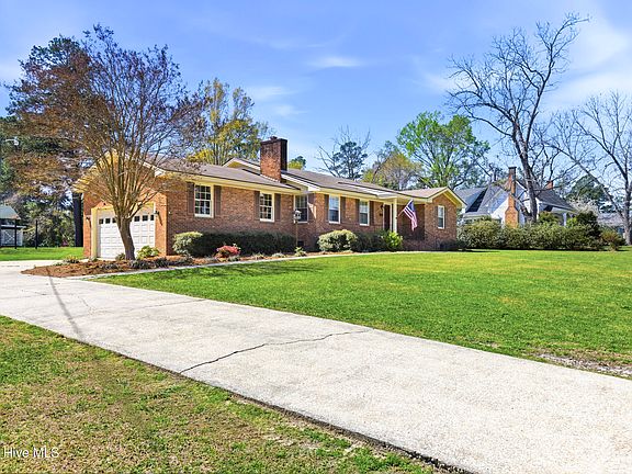 4th image of 118 E Wyche Street