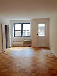 Rented by Manhattan Skyline