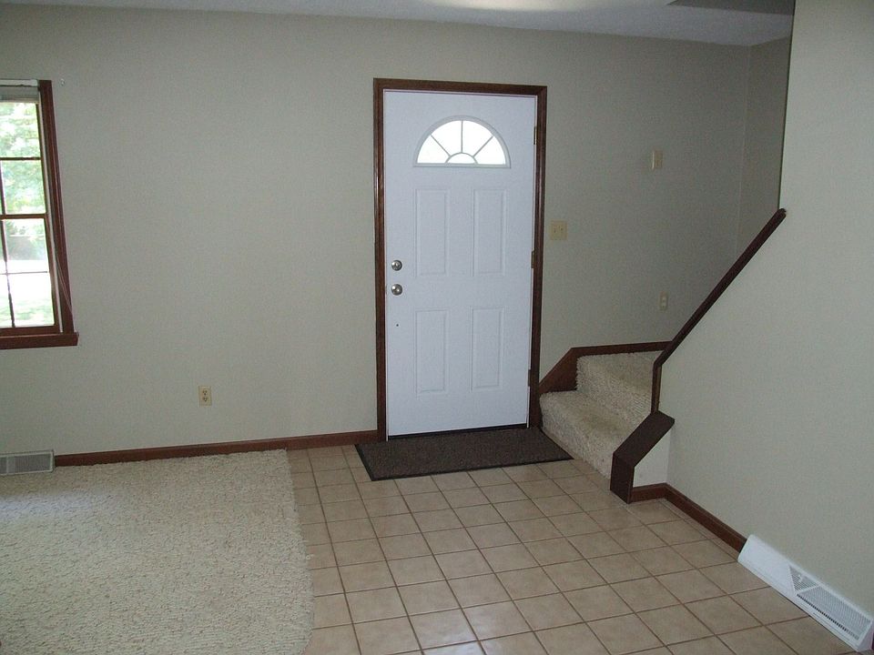1st image of 2323 Buena Vista Dr