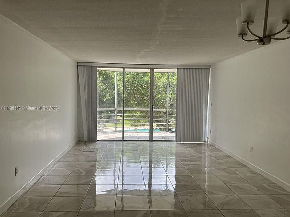2nd image of 1601 NE 191st St #B316