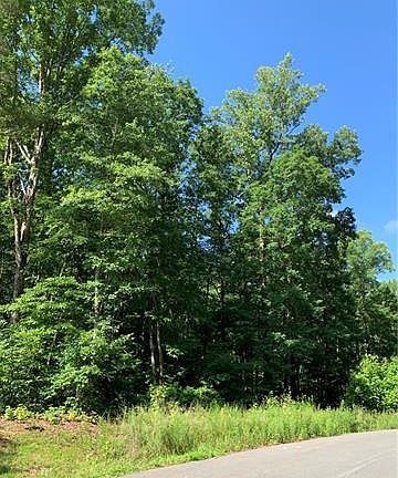 4th image of 129 Harvest Wind Ct