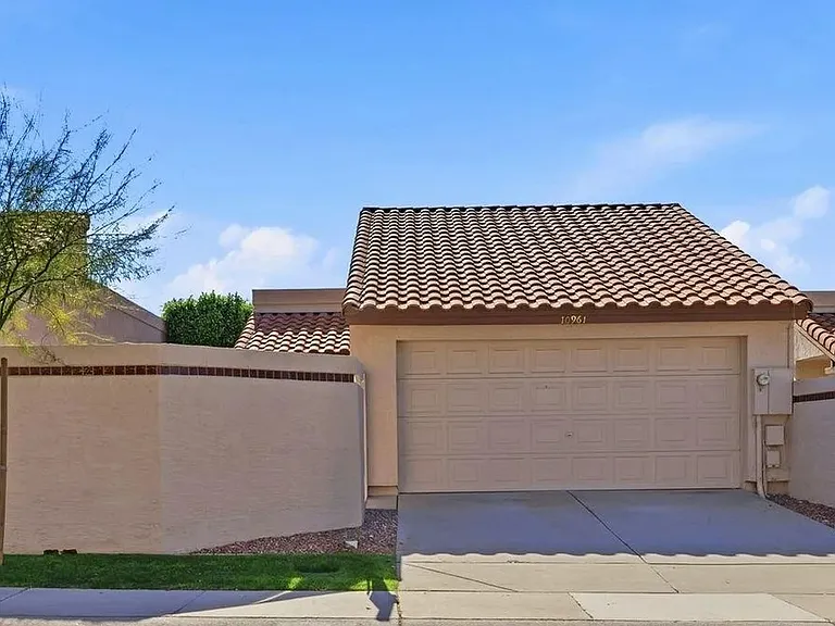 10961 E Hope Dr — Photo 18