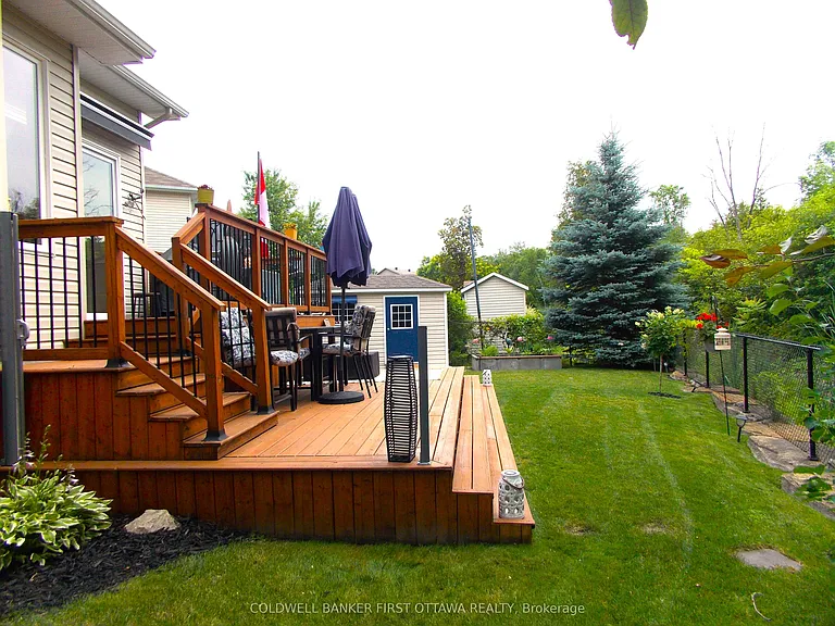 87 Wolff Cres — Photo 40