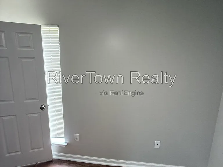 10570 Pecan View Dr — Photo 13