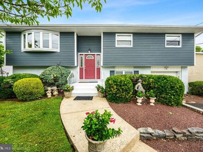 8 Dan Rd, Hamilton, NJ, 08620