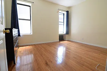 Rented by Izabella Isayev LREB