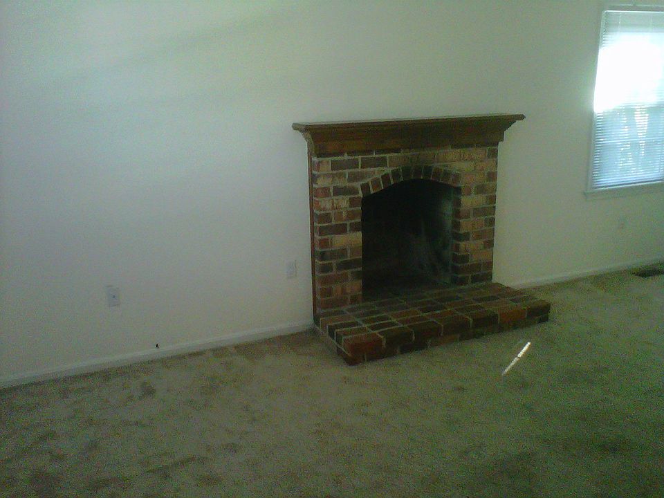 2nd image of 753 Campbell Way