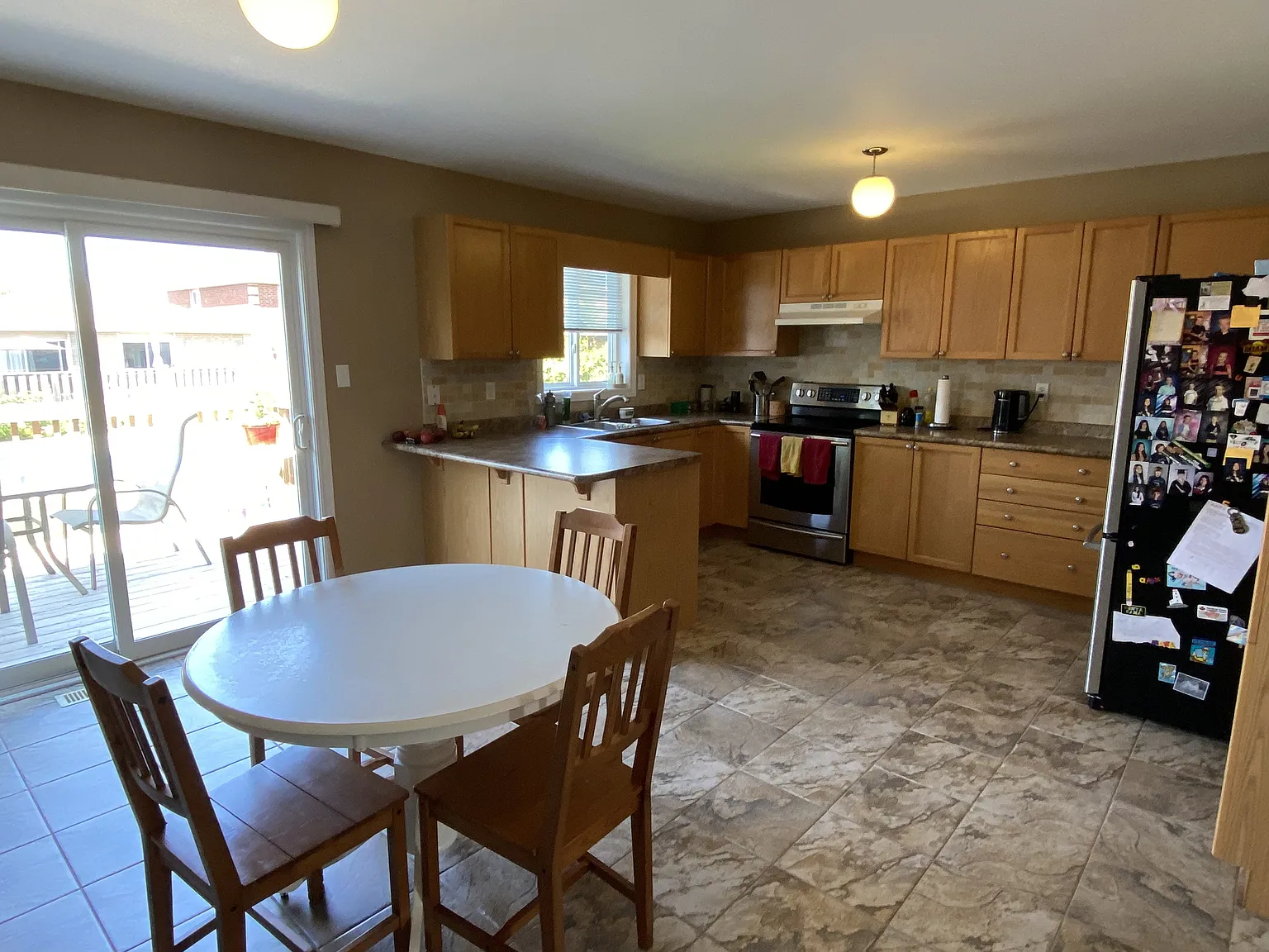 Seline Cres, Barrie — Photo 1
