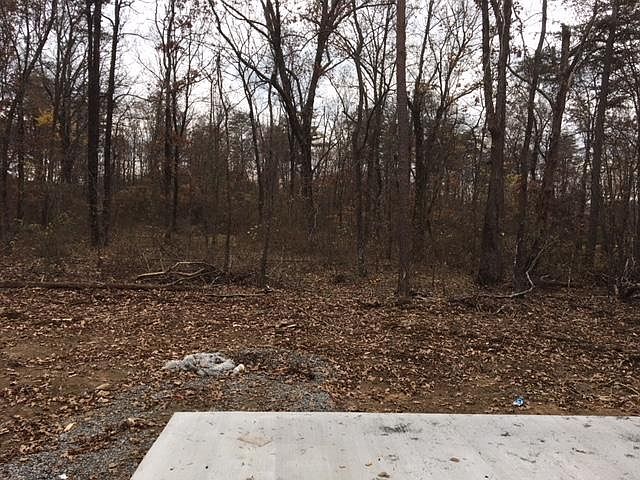 2nd image of 1418 Sawyer Cemetery Rd Unit 1