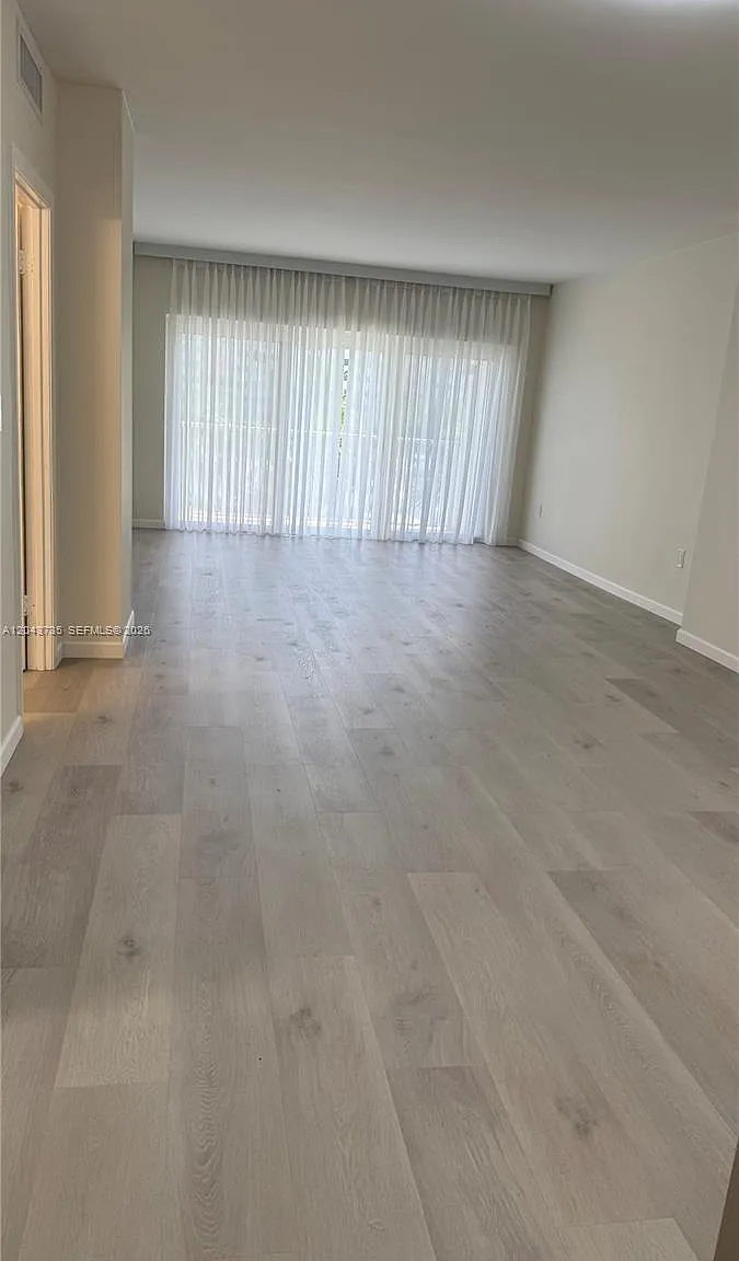 Arlen House Condo — Photo 1