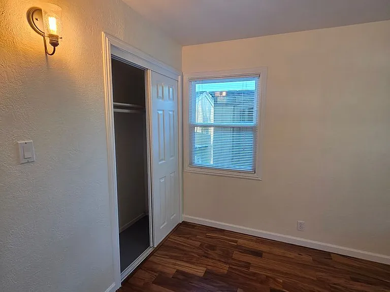 1317 Sherwood Dr — Photo 18