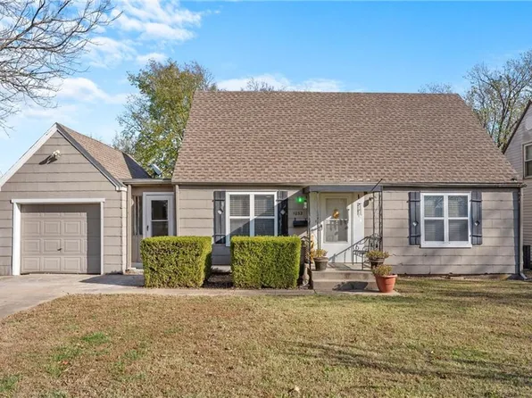 1032 N 12th St, Independence, KS 67301