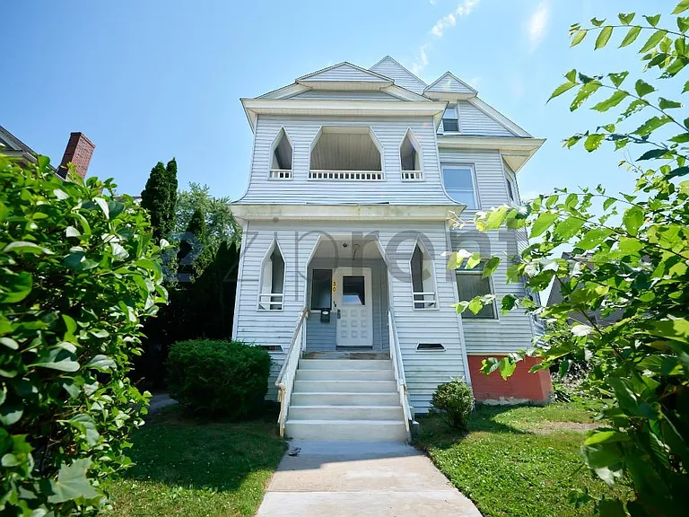 30 Forest Park Ave #1 — Photo 32