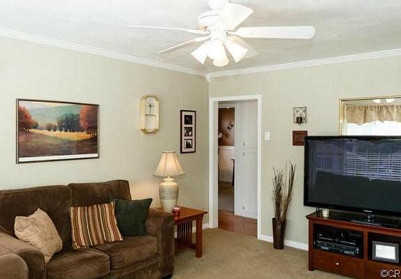 5th image of 4429 Snowden Ave