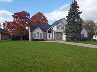 12138 W River Rd, Columbia Station, OH 44028