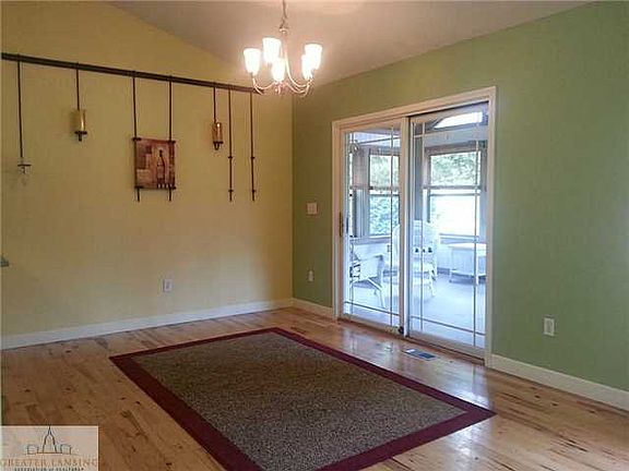 4th image of 2290 Lochwoode Ct