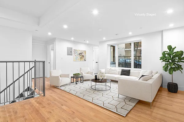 Sold by Christie's International Real Estate Group, LLC | media 14