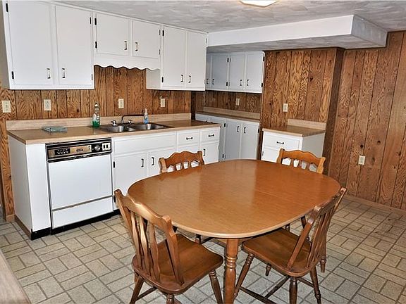 5th image of 1133 4th St