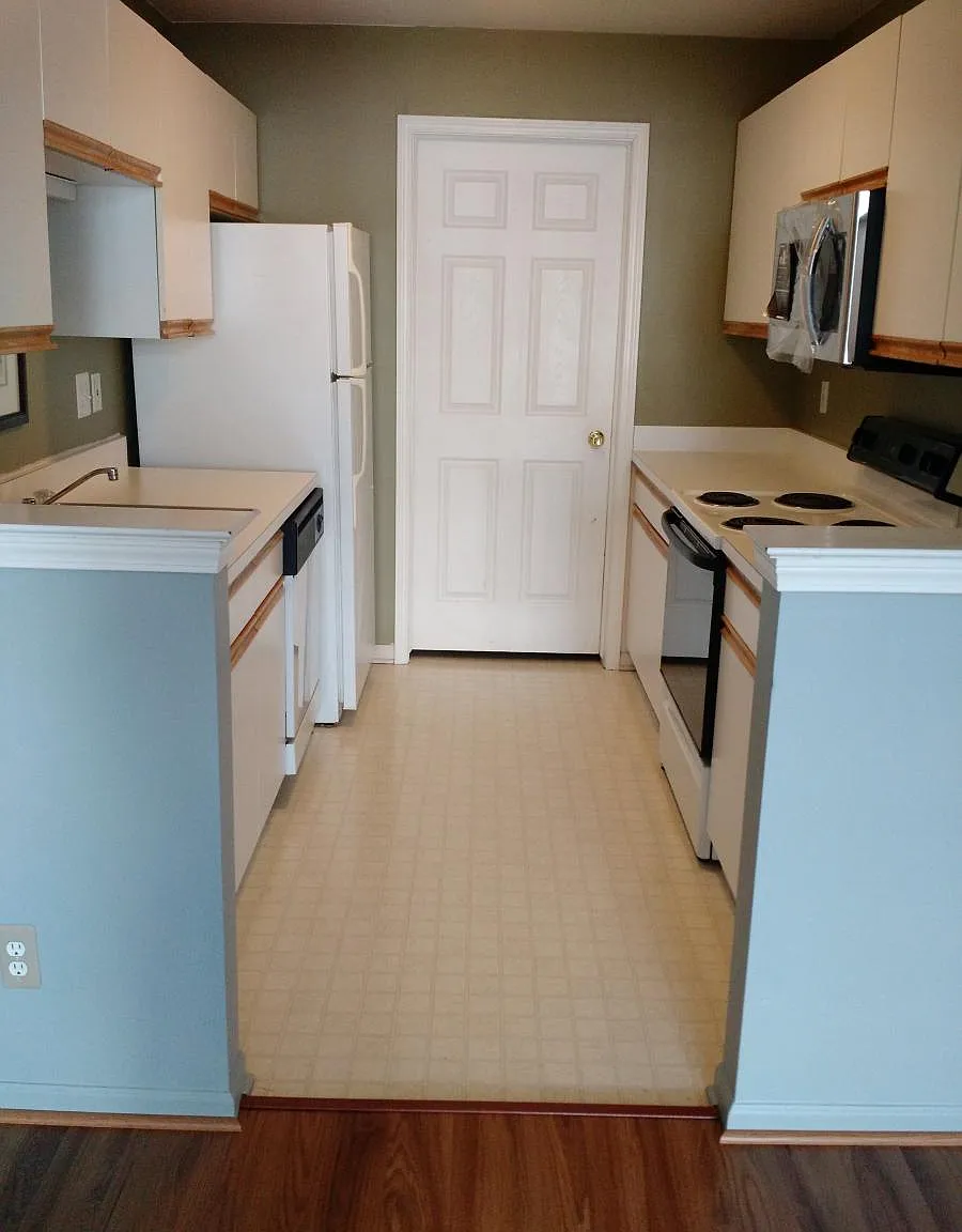 2 bed, 1046 sqft, $1,500 — Photo 4