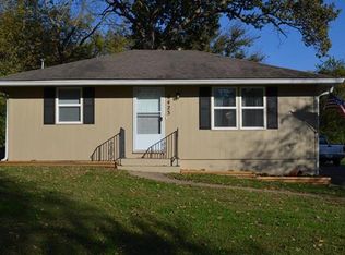 6423 N Pontiac Ave, Kansas City, MO 64151